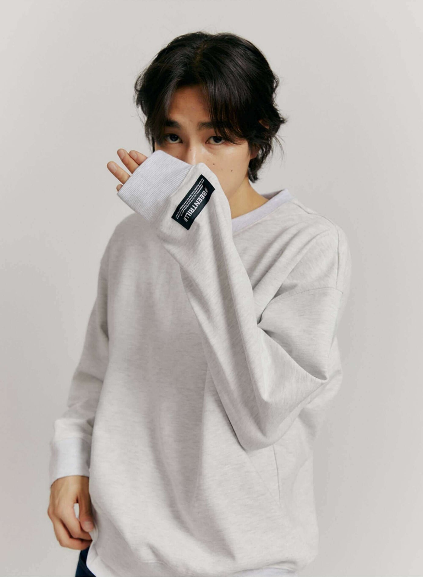 men_women_comfort_oversized_crewneck_loose_fit_sweatshirt_long_sleeve_sweater_simple_design_pullover_casual_plain_tops_teens_mtm_ice_grey_black